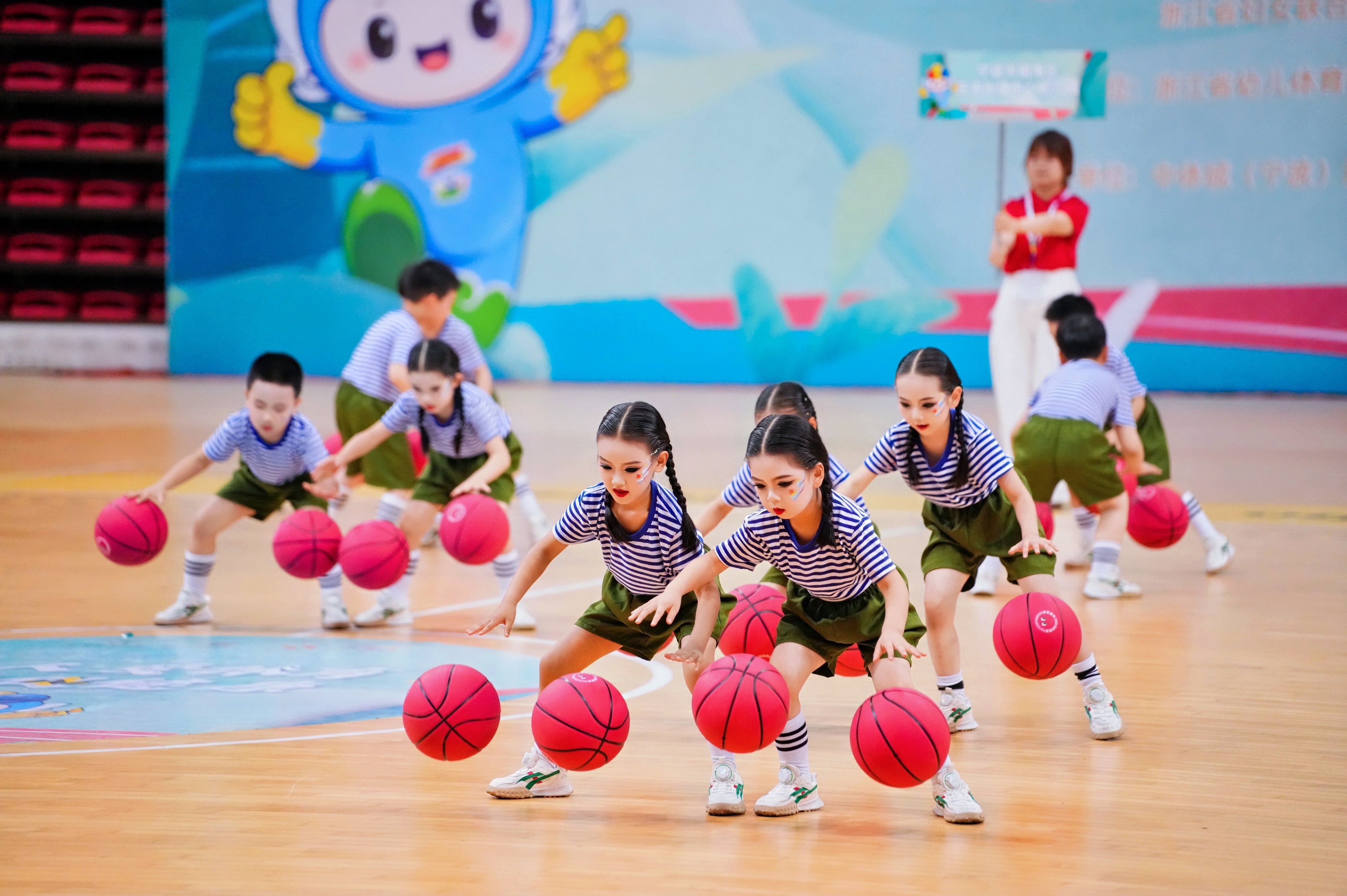 DSC03109-opq3692898173.jpg